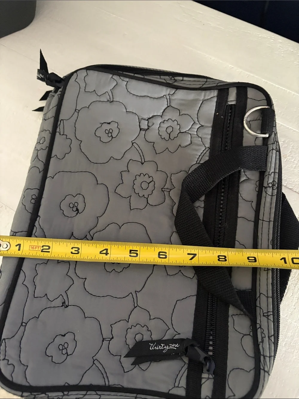 thirty-one Gray Floral Quilted Laptop Bag